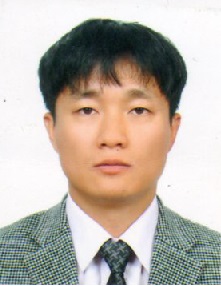홍성관 교수 사진